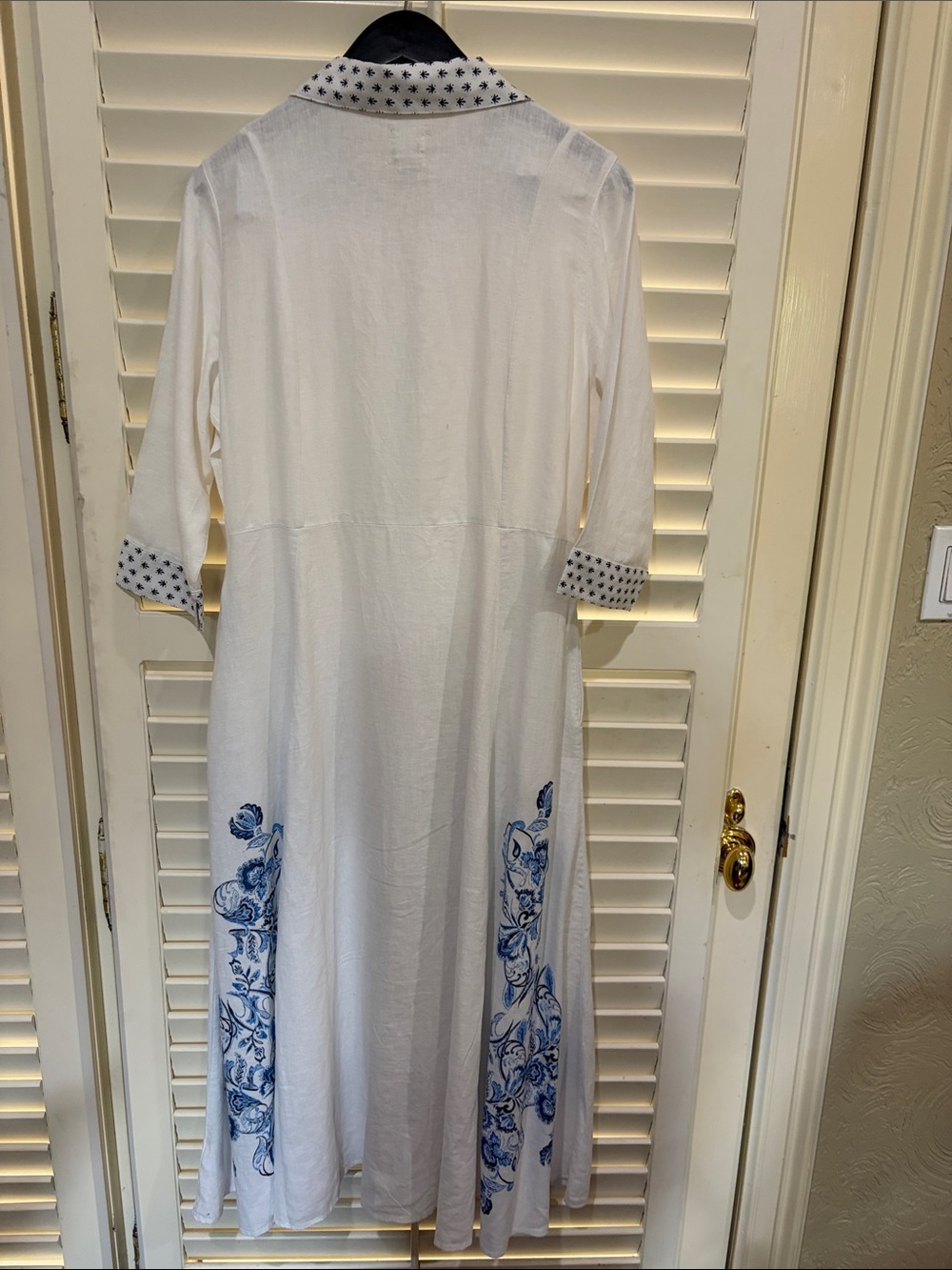 Joie Cream and Black And Blue Women's Dress - Size M. NWOT - Picture 2 of 6